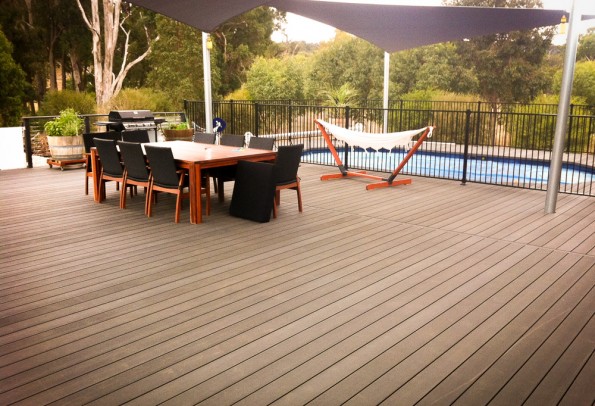 Country Composite Decking (1 of 1)